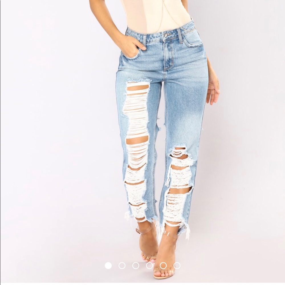 Fashion nova MOM JEANS